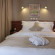 Triton Hotel Piraeus 