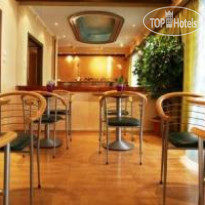 Phidias Piraeus Hotel
