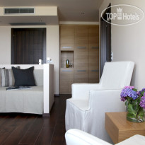 Theta Hotel