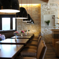 Theta Hotel