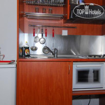 Vergonis Studios 