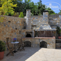 Nikolaou House
