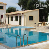Olympia Paxos Apartment