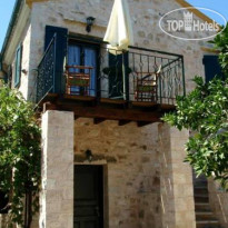 Adamantia Hotel