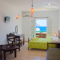Yperia Hotel