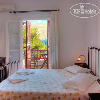 Yperia Hotel