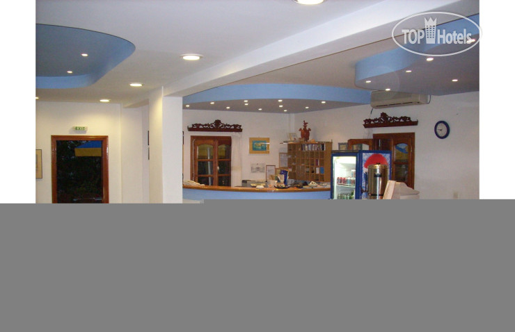 New photos from tourists Azolimnos Bay