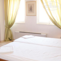 Halaris Rooms