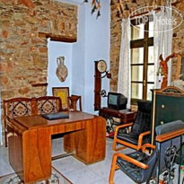 Axilleion Guest House 