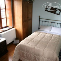 Nikola's Guest House 