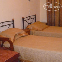 Vasiliki Tsironi Rooms