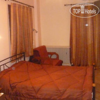 Vasiliki Tsironi Rooms