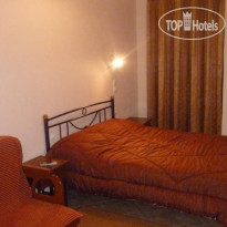 Vasiliki Tsironi Rooms