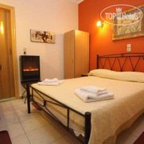 Exarchos Guest House 