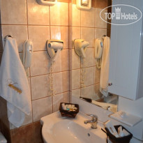 Filoxenia Hotel & Spa Filoxenia Hotel & Spa Bathroom