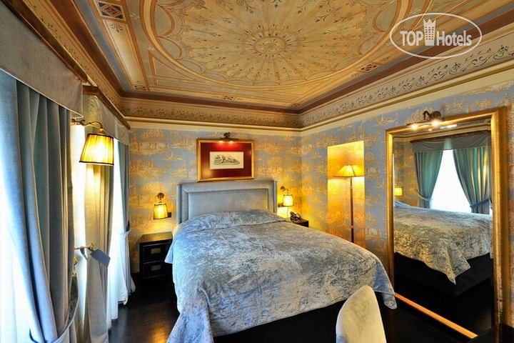 New photos from tourists Maison Grecque 4*