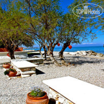 Vrachati Beach House 