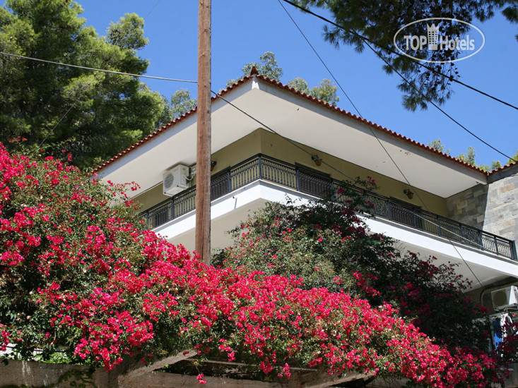 Douka Hotel Apartments