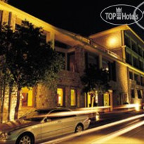 Amphitryon Hotel