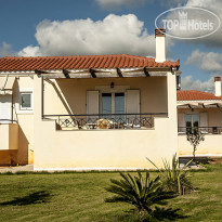 Lagouvardos Apartments Отель