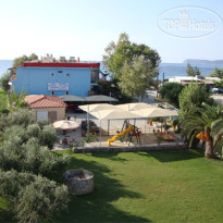 Demestihas Apartments 