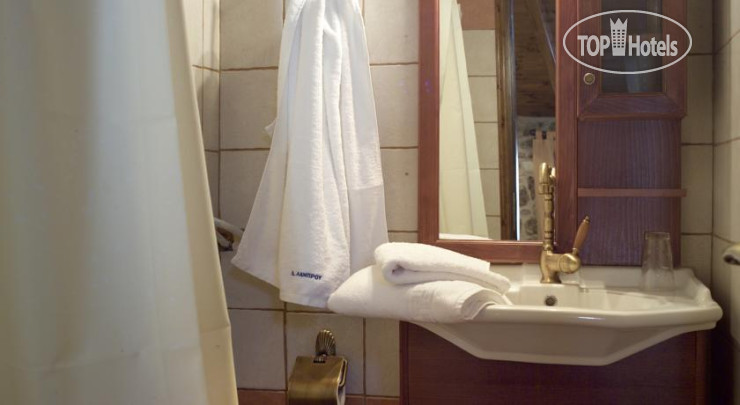 New photos from tourists Lousios Guesthouse