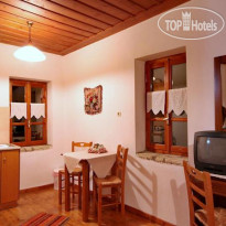 Andrea Sofi Guesthouse 