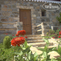 Yialasi Hotel