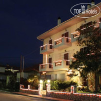 Tzovolos Apartments Отель