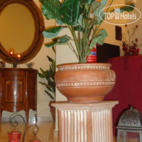 George Hotel Лобби