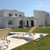 Villas Helios & Thalassa