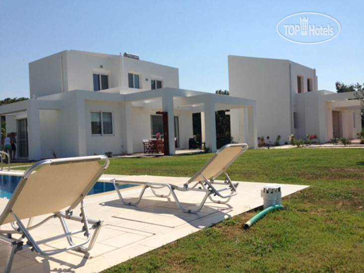 Villas Helios & Thalassa