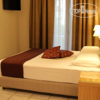 Achilles Hotel 