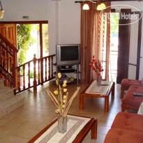 Aris Hotel