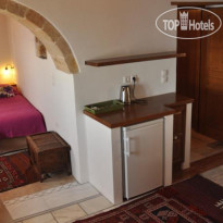 Malvasia Traditional Hotel