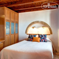 Malvasia Traditional Hotel