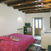 Malvasia Traditional Hotel