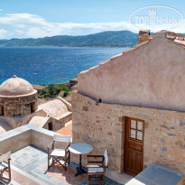 Malvasia Traditional Hotel