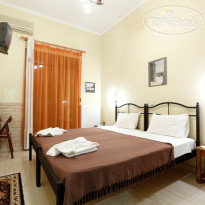 Mpalkoni Sti Monemvasia Улучшенный номер-студио