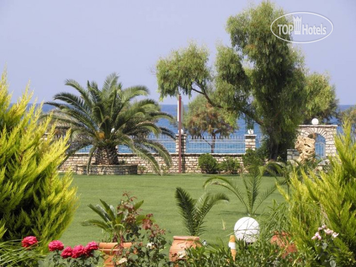 Irida Resort Suites