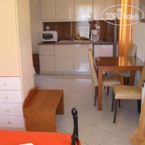 Irida Resort Suites