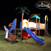 Irida Resort Suites Playing groung at garden in fr
