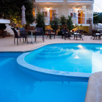 Theoxenia Hotel Apartments 
