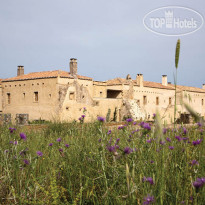 Kinsterna Hotel & Spa