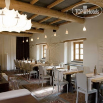 Kinsterna Hotel & Spa