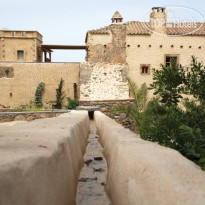 Kinsterna Hotel & Spa