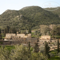 Kinsterna Hotel & Spa