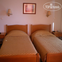 Metropolis Hotel