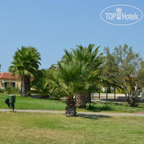 Paleros Garden Village Resort 