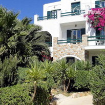 Keros Art Hotel 
